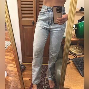 Calvin Klein Vintage Mom Jeans